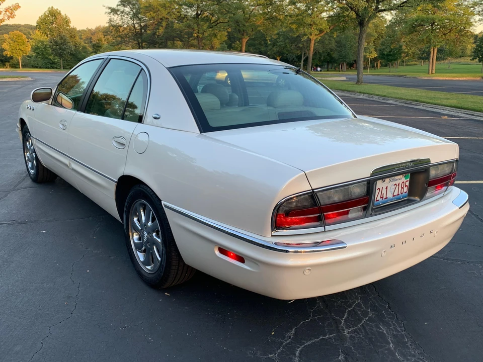 2005 Buick Park Avenue - Image 15 of 31