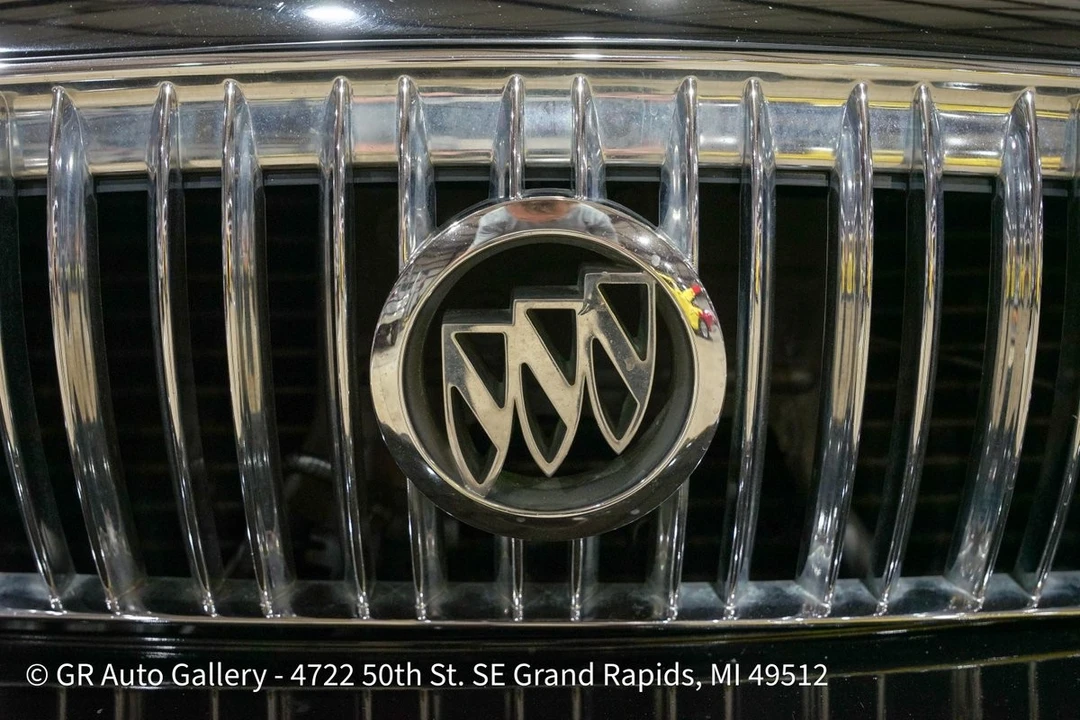 2005 Buick Park Avenue - Image 21 of 31