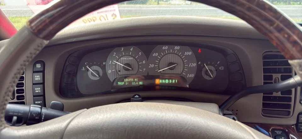 2005 Buick Park Avenue - Image 9 of 16