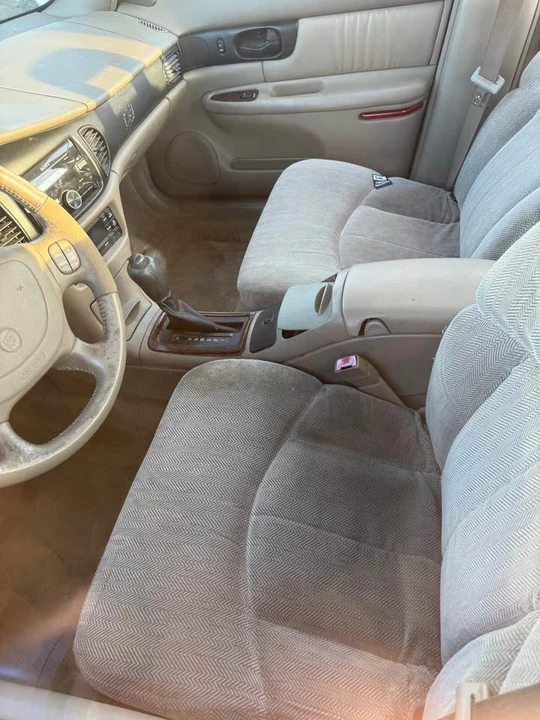 2005 Buick Regal - Image 10 of 12
