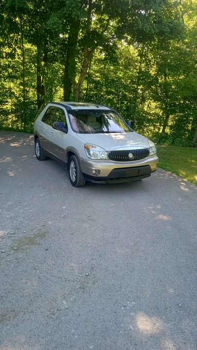 2005 Buick Rendezvous - Image 2 of 17