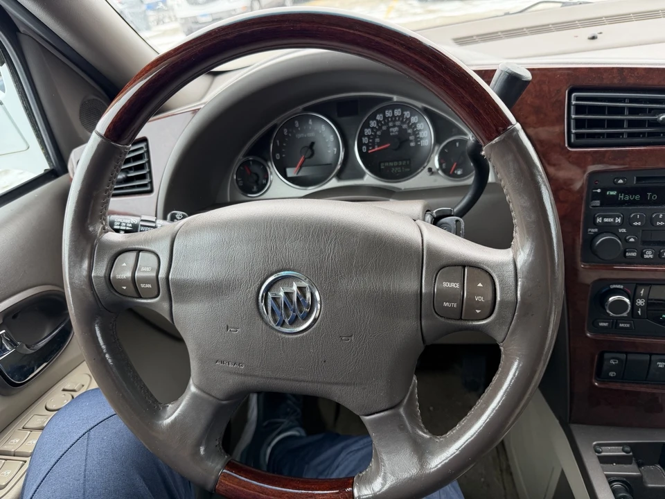 2005 Buick Rendezvous - Image 8 of 13