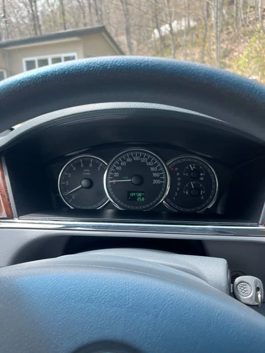 2005 Buick LaCrosse - Image 4 of 6