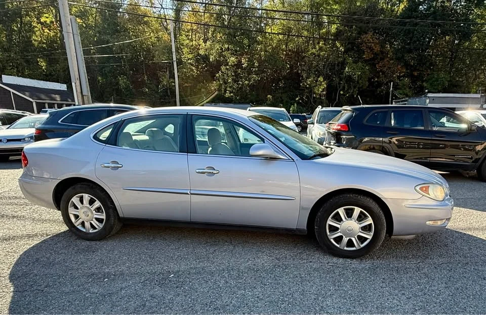 2005 Buick LaCrosse - Image 2 of 14