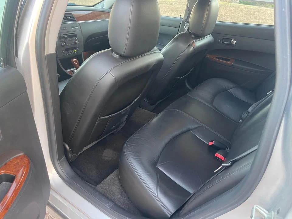 2005 Buick LaCrosse - Image 6 of 8