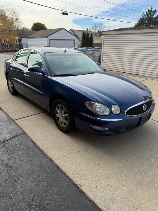 2005 Buick LaCrosse - Image 2 of 8