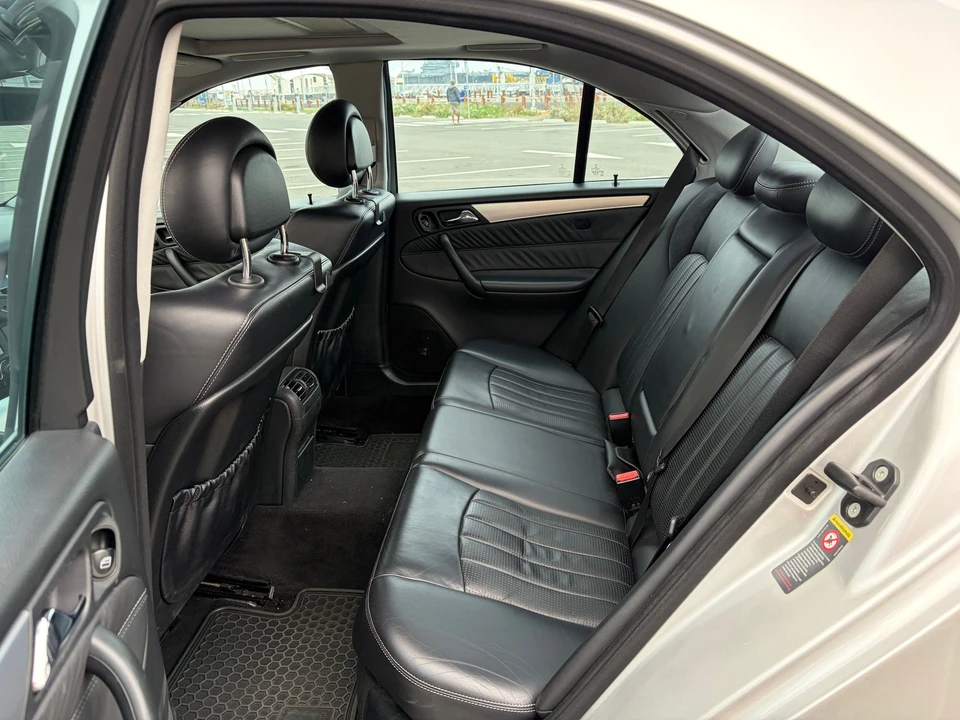 2005 Mercedes-Benz W203 C 55 AMG - Image 18 of 23