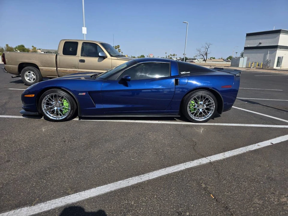 2005 Chevrolet Corvette C6 - Image 4 of 12
