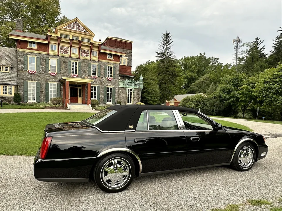 2005 Cadillac DeVille 8th Gen - Image 9 of 19