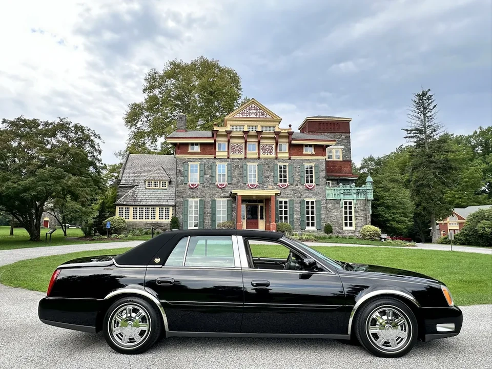 2005 Cadillac DeVille 8th Gen - Image 10 of 19