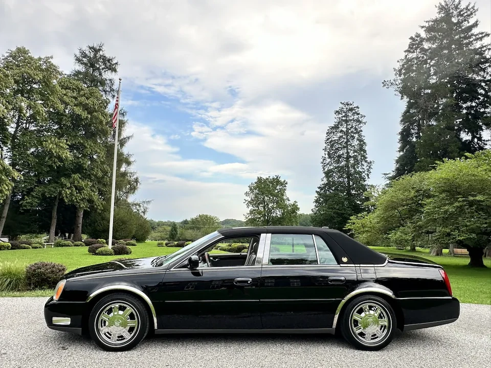 2005 Cadillac DeVille 8th Gen - Image 5 of 19