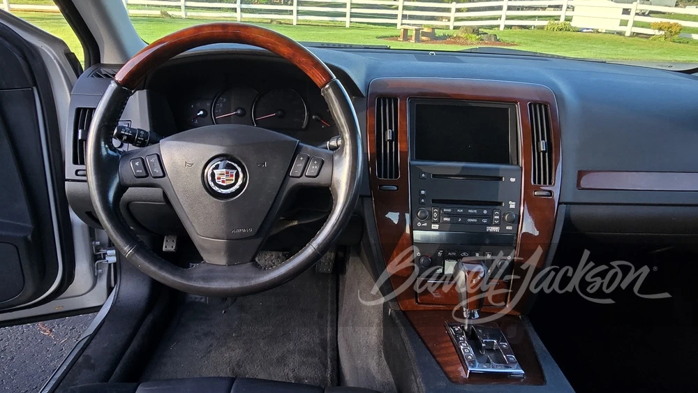 2005 Cadillac STS - Image 11 of 15