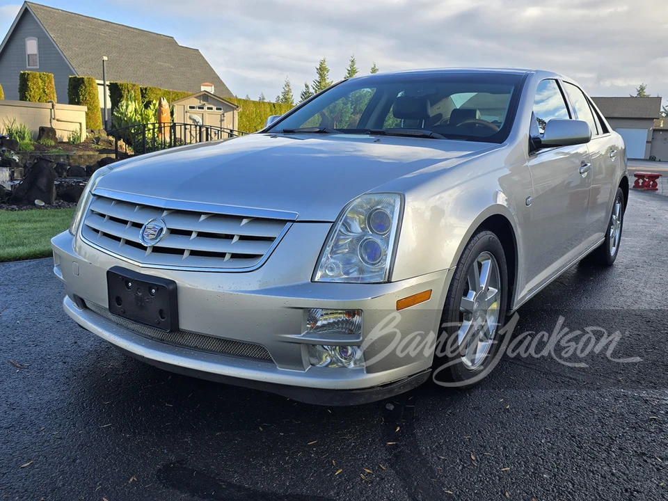 2005 Cadillac STS - Image 3 of 15