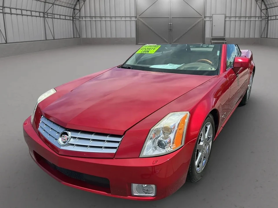 2005 Cadillac XLR - Image 28 of 31