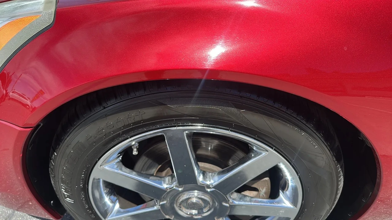 2005 Cadillac XLR - Image 20 of 31
