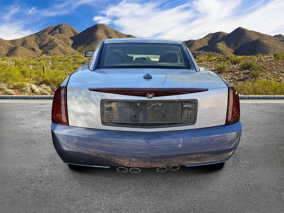 2005 Cadillac XLR - Image 4 of 16