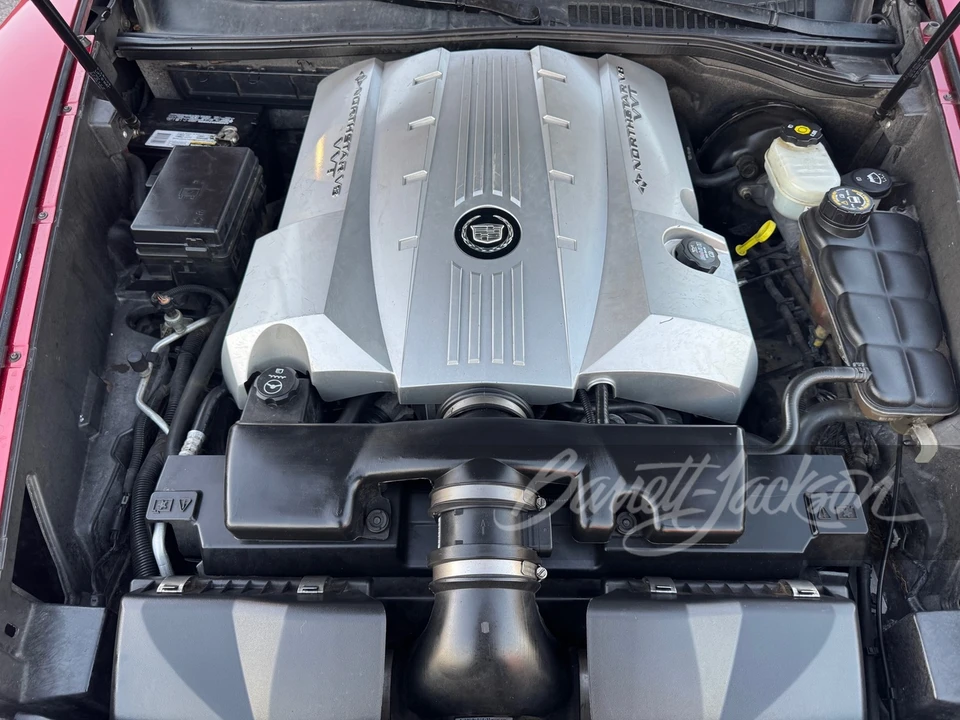 2005 Cadillac XLR - Image 3 of 17