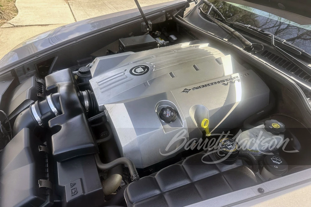 2005 Cadillac XLR - Image 6 of 16