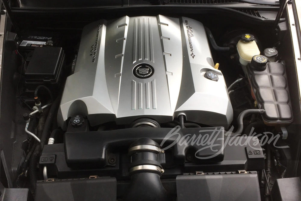 2005 Cadillac XLR - Image 2 of 12