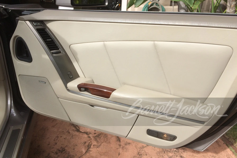2005 Cadillac XLR - Image 7 of 12