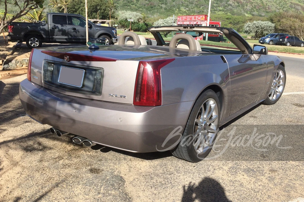 2005 Cadillac XLR - Image 11 of 12