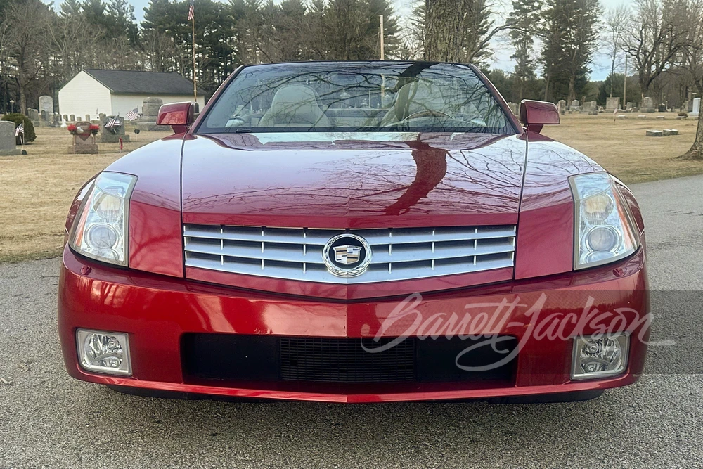 2005 Cadillac XLR - Image 12 of 16