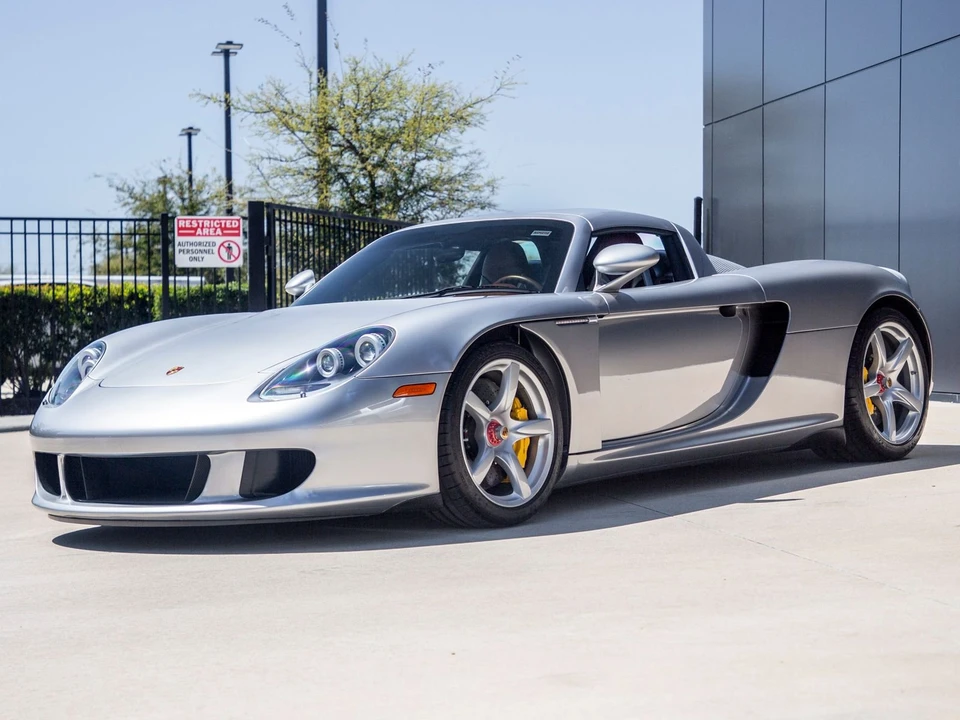 2005 Porsche Carrera GT - Image 4 of 30