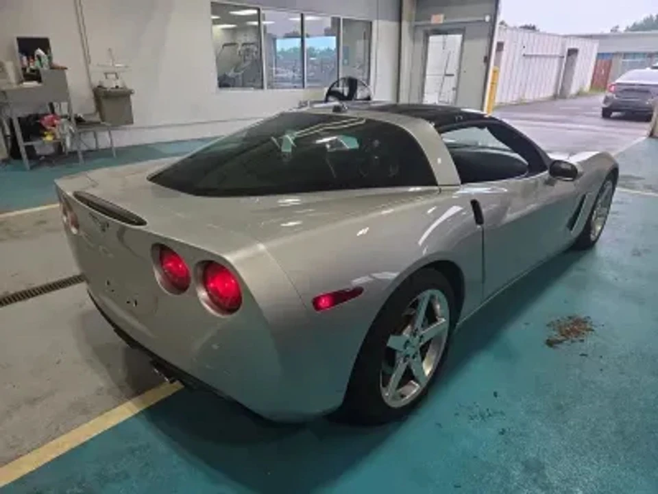 2005 Chevrolet Corvette C6 - Image 15 of 20