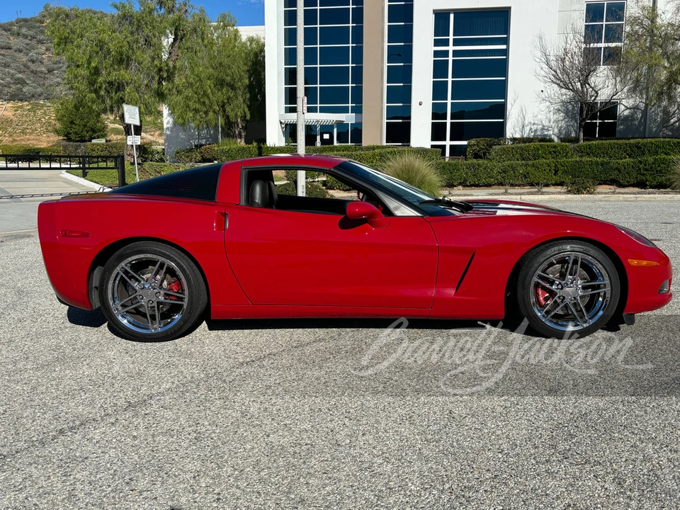 2005 Chevrolet Corvette C6 - Image 18 of 30