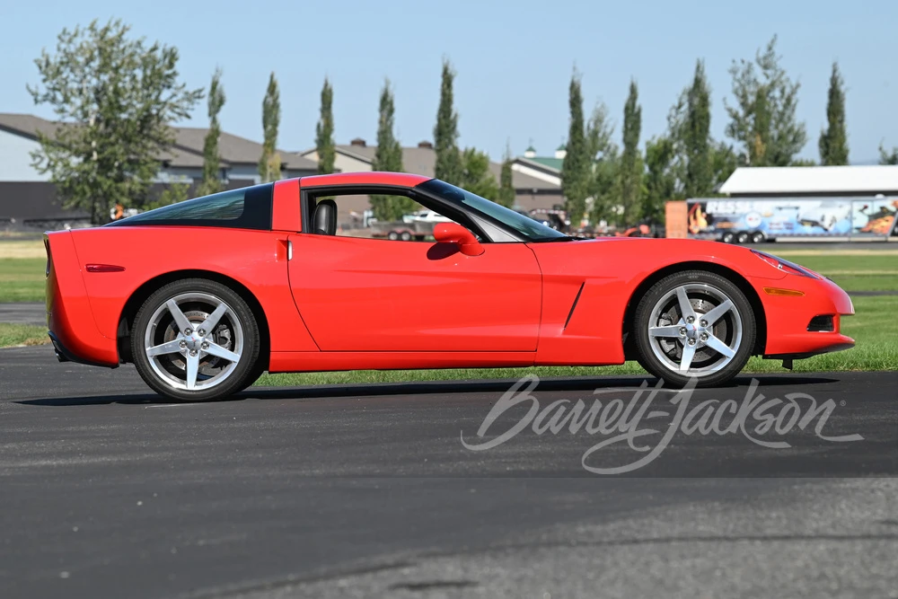 2005 Chevrolet Corvette C6 - Image 5 of 31