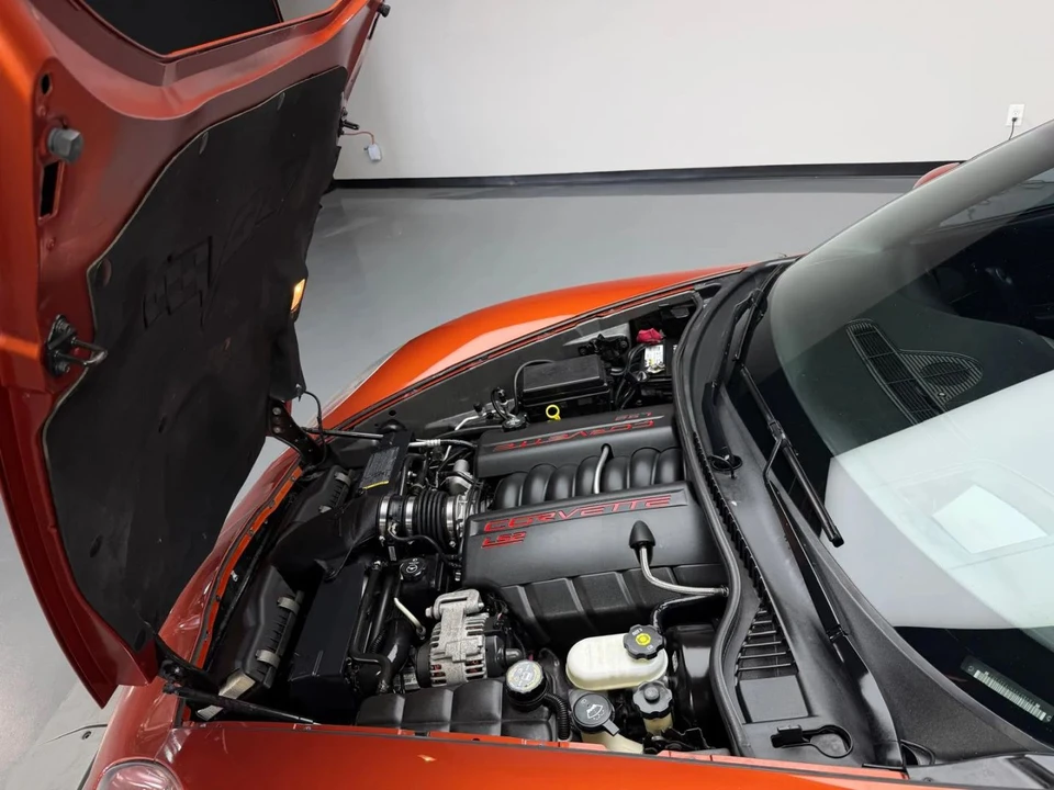 2005 Chevrolet Corvette C6 - Image 10 of 31