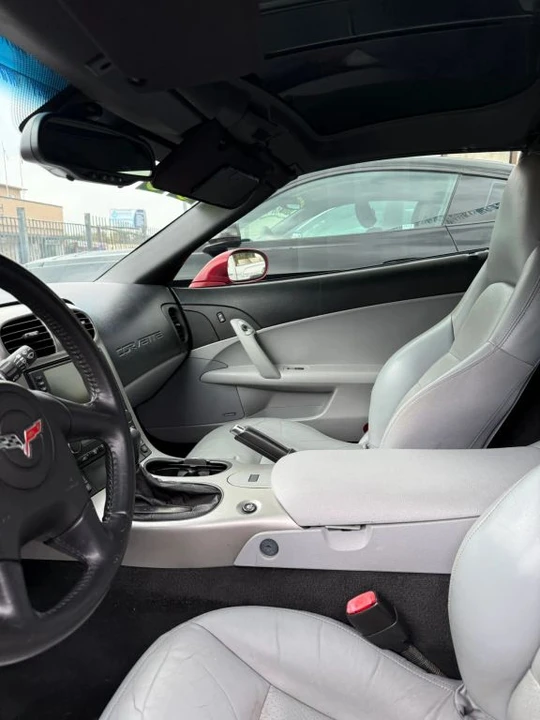 2005 Chevrolet Corvette C6 - Image 10 of 15