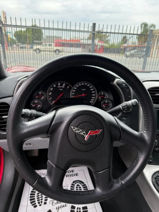 2005 Chevrolet Corvette C6 - Image 12 of 15