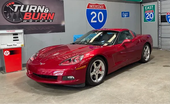 2005 Chevrolet Corvette Base