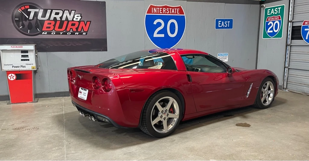 2005 Chevrolet Corvette C6 - Image 5 of 16