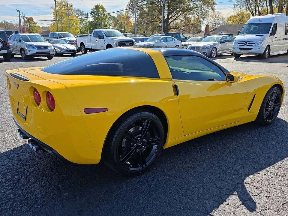 2005 Chevrolet Corvette C6 - Image 2 of 21