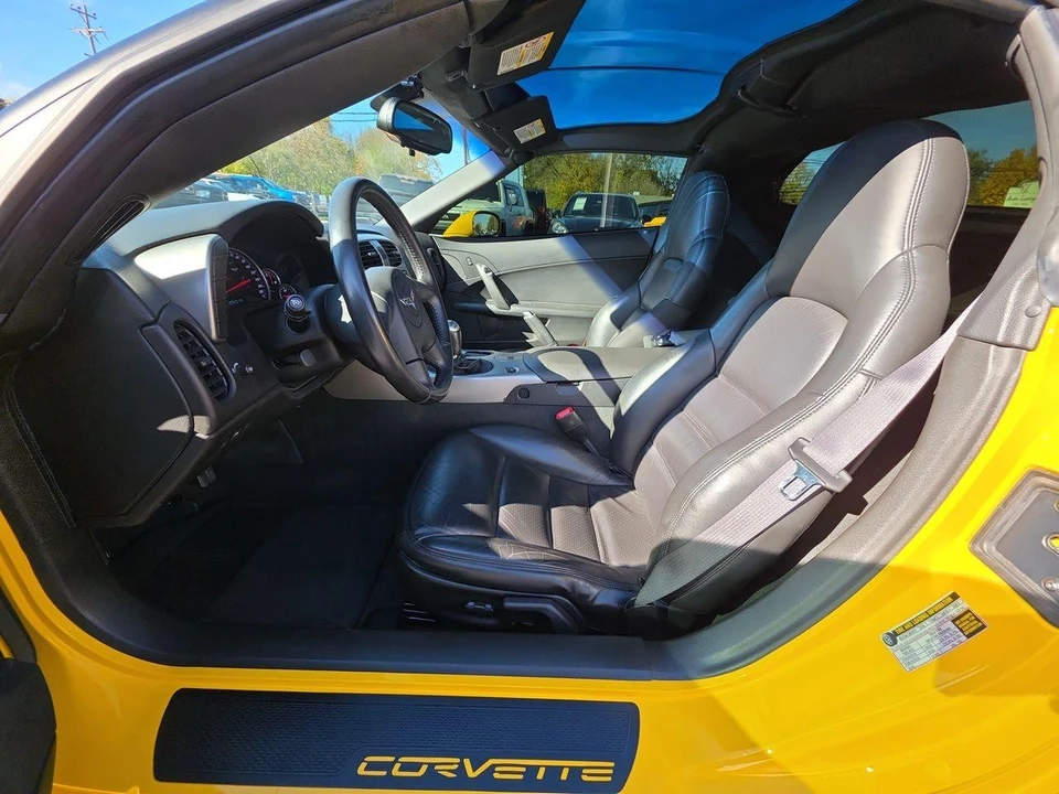 2005 Chevrolet Corvette C6 - Image 3 of 21