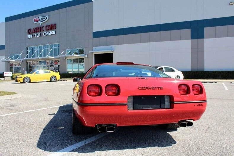 2005 Chevrolet Corvette C6 - Image 12 of 21