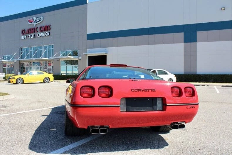 2005 Chevrolet Corvette C6 - Image 13 of 21