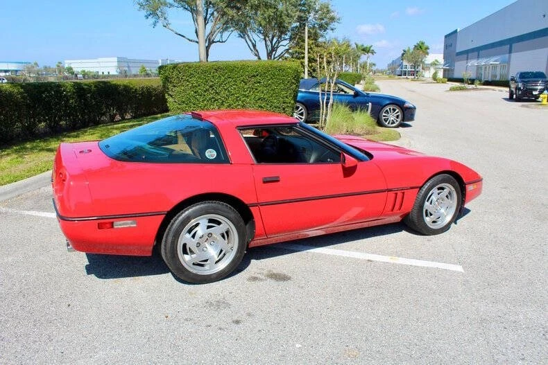 2005 Chevrolet Corvette C6 - Image 17 of 21