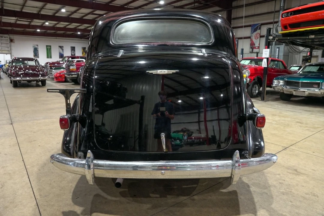 2005 Chevrolet Standard & Master & Master Deluxe & Special Deluxe - Image 3 of 31