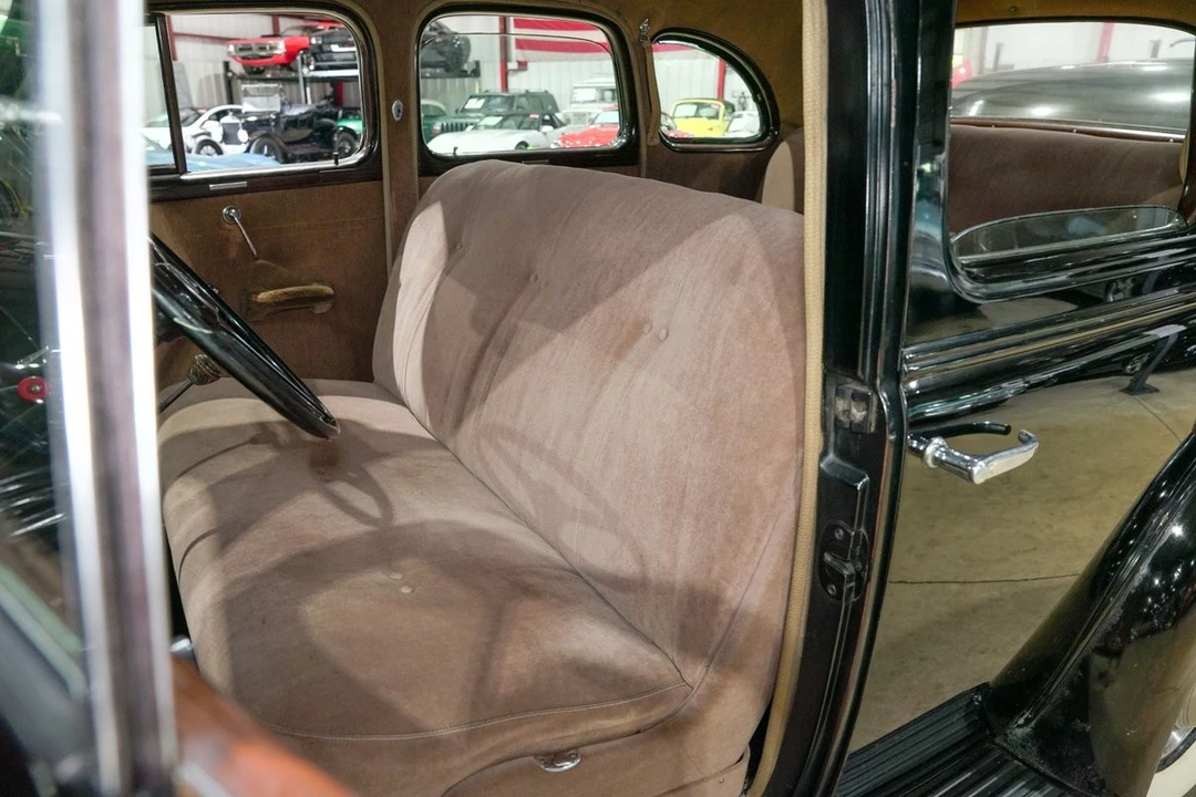 2005 Chevrolet Standard & Master & Master Deluxe & Special Deluxe - Image 30 of 31