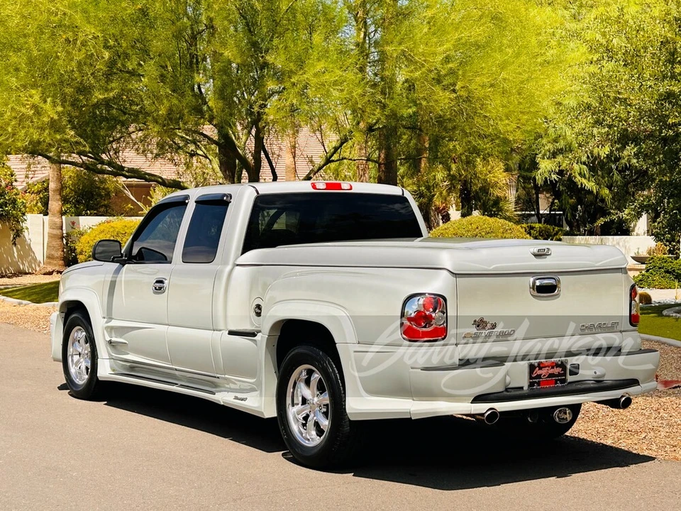 2005 Chevrolet Silverado 1st Gen - Image 2 of 20