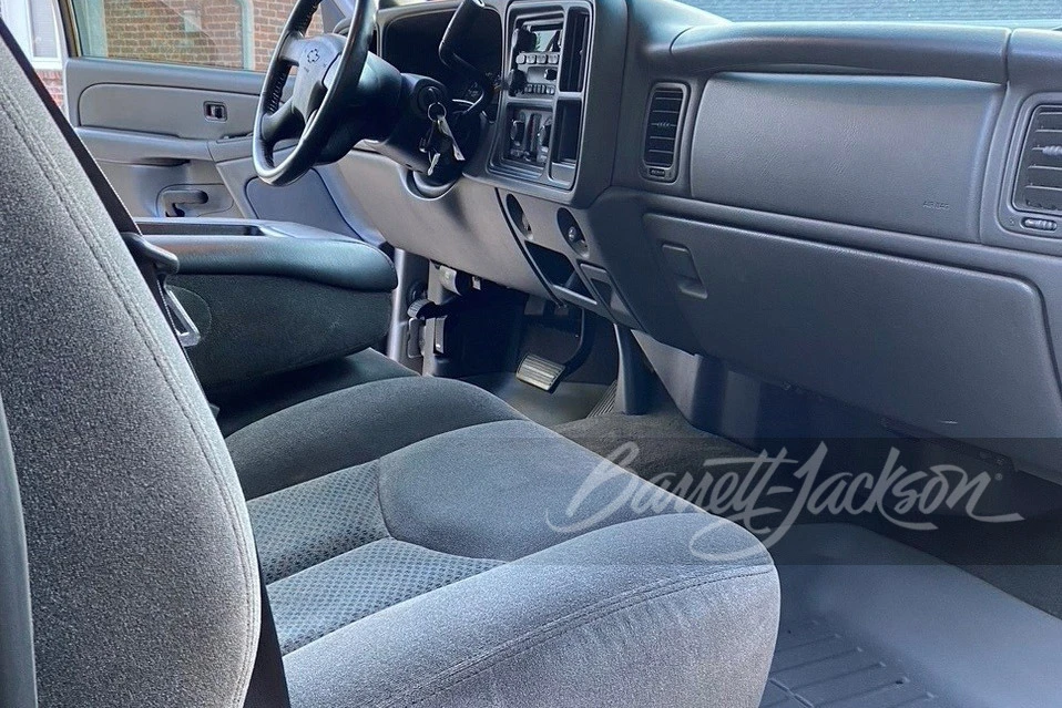 2005 Chevrolet Silverado 1st Gen - Image 5 of 11