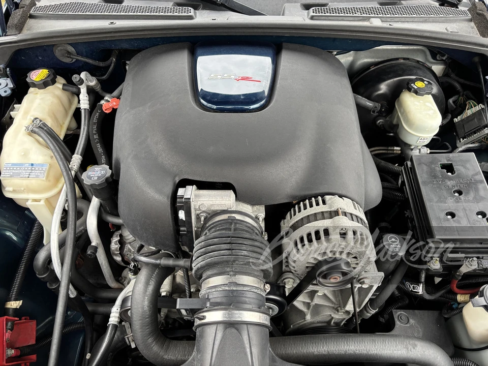 2005 Chevrolet SSR - Image 4 of 10