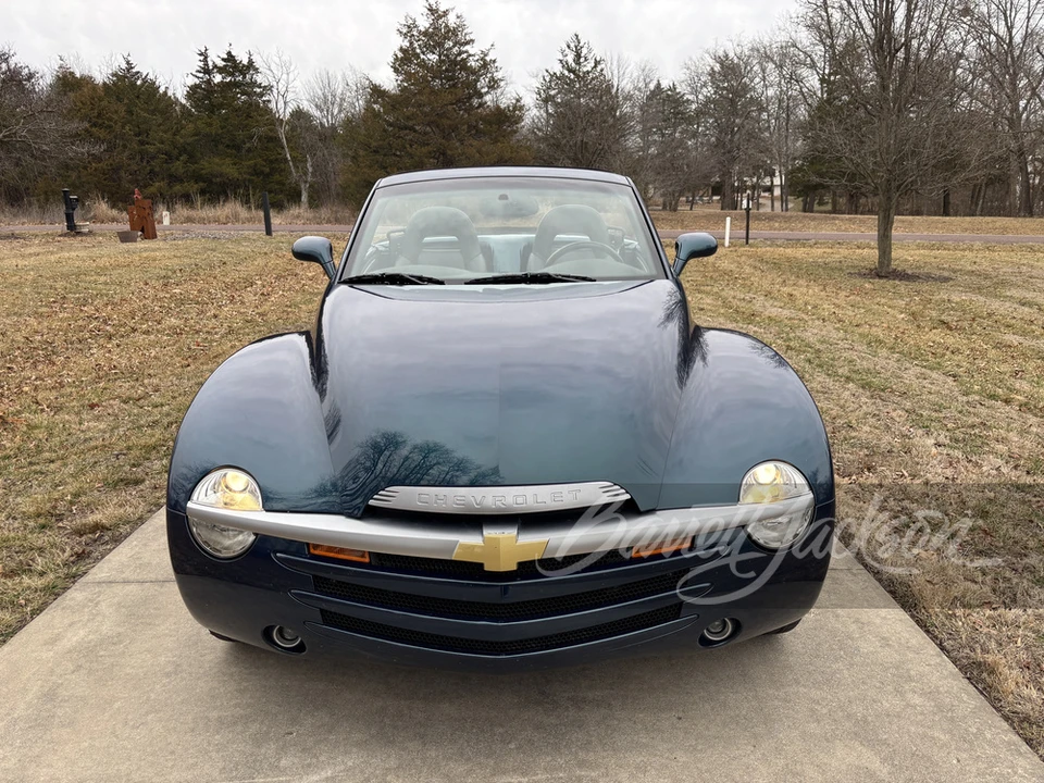 2005 Chevrolet SSR - Image 10 of 10