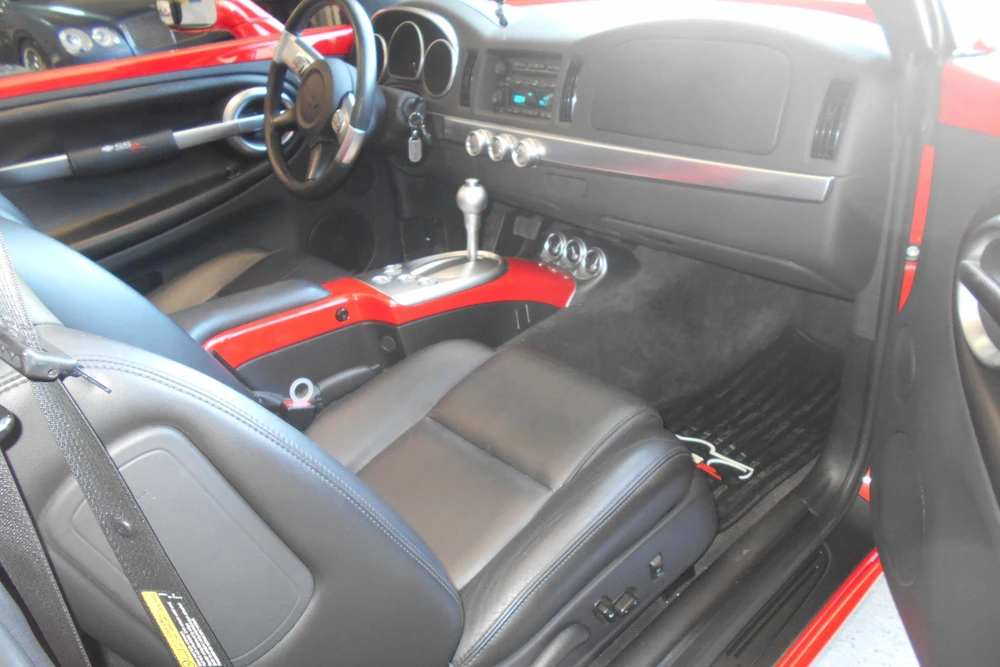2005 Chevrolet SSR - Image 4 of 5