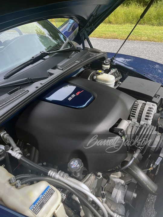 2005 Chevrolet SSR - Image 3 of 5