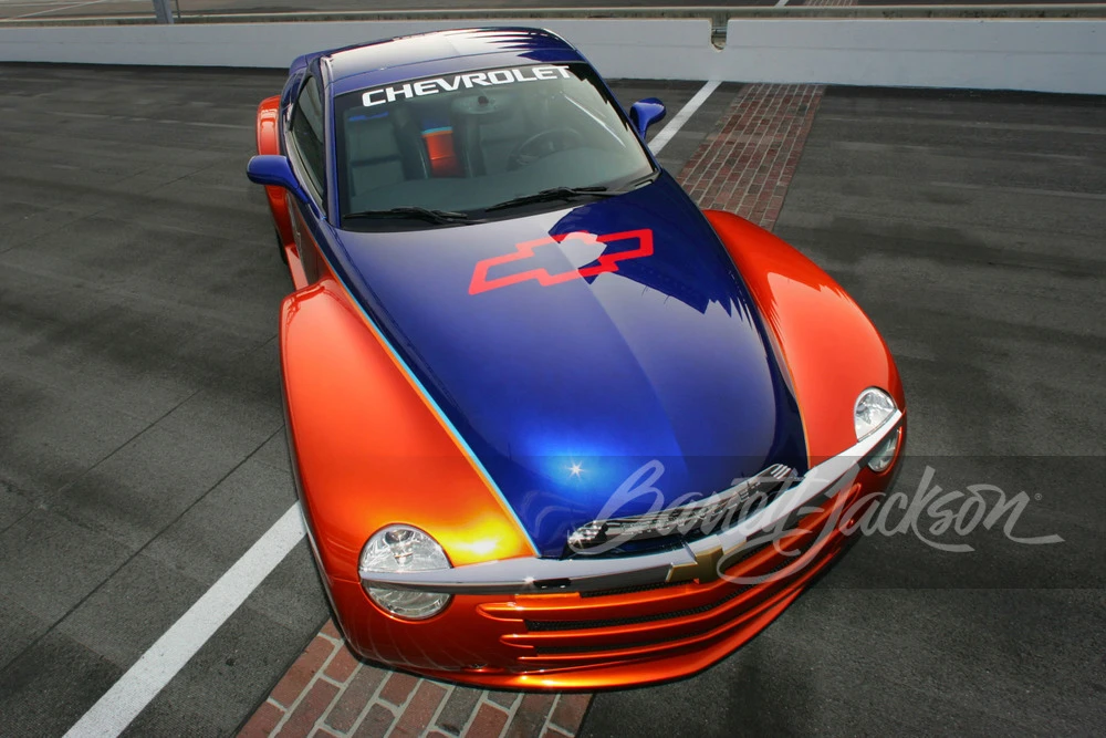 2005 Chevrolet SSR - Image 4 of 6