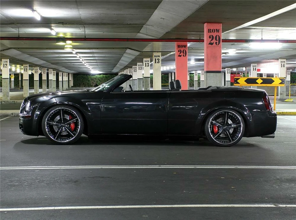 2005 Chrysler 300 (2005-2023) - Image 4 of 4
